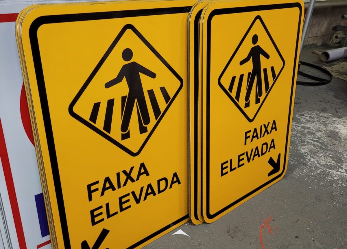 placas de advertência